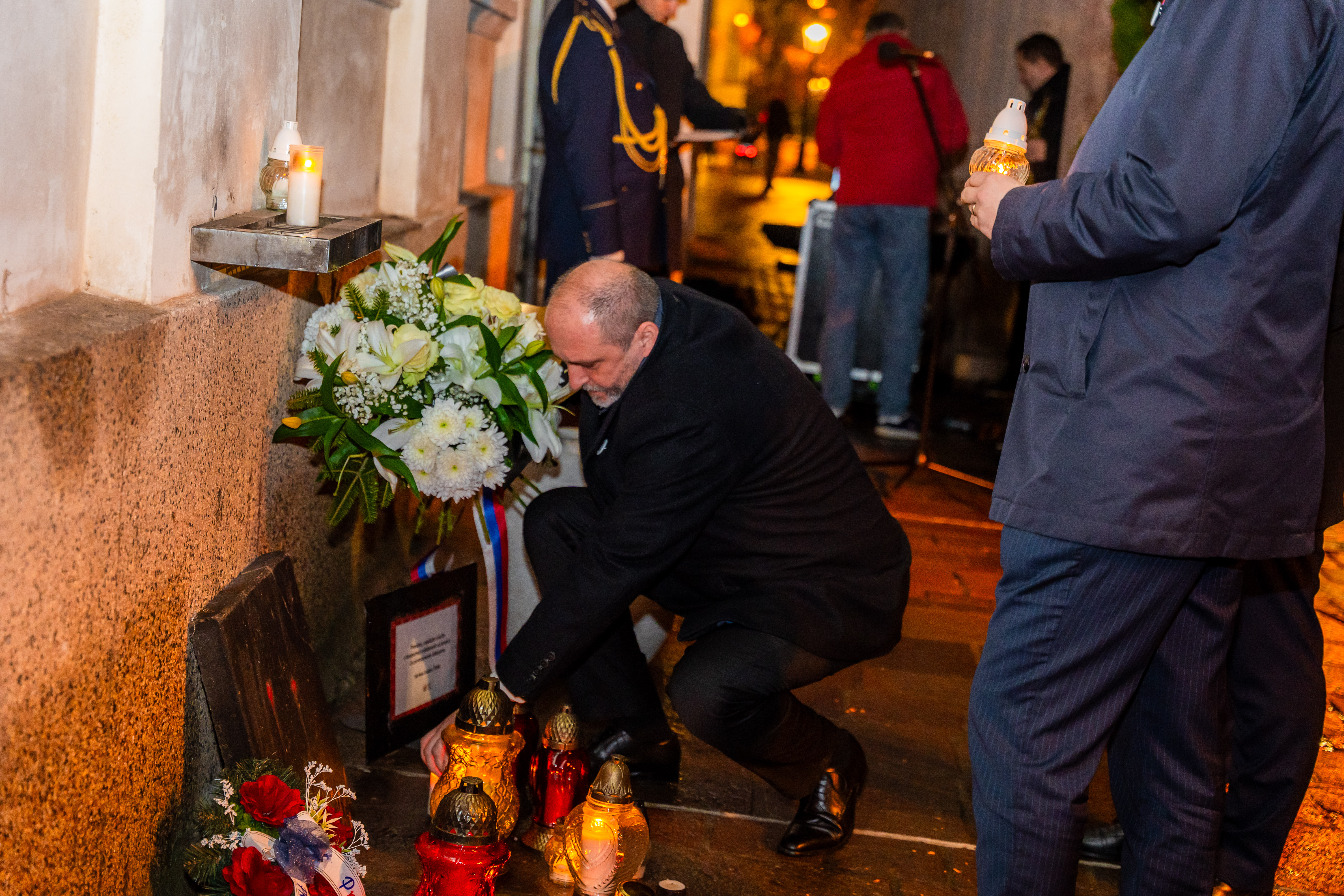 Pietna spomienka - Den boja za slobodu a demokraciu-10